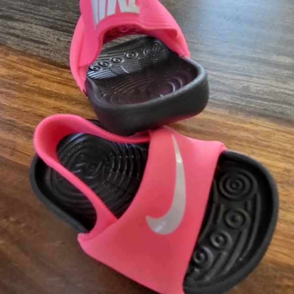 Baby girl 3m 9m - Picture 10 of 11